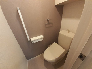 【トイレ】 | プラスエス英賀清水 | ゆったりとした空間のトイレです