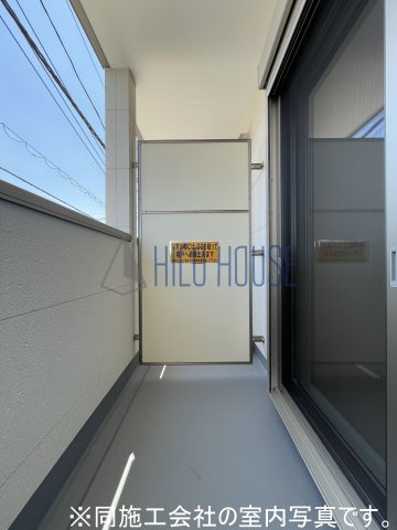 ジーメゾン川越市稲荷町のバルコニー