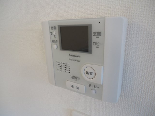 【内装】 | アヴァンス エバー 中三国ヶ丘 | カメラ付インターホン