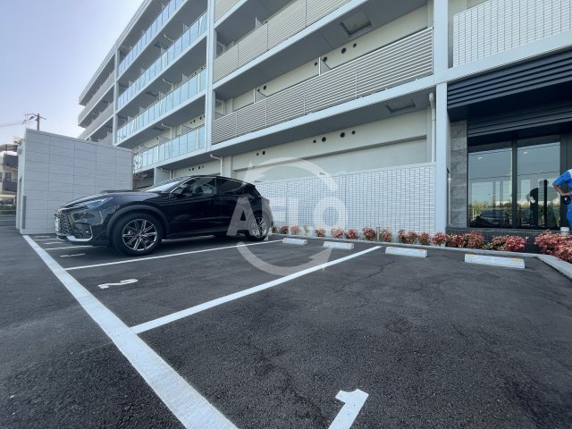 MAXIV　CROS　江坂の駐車場|MAXIV CROS 江坂　駐車場