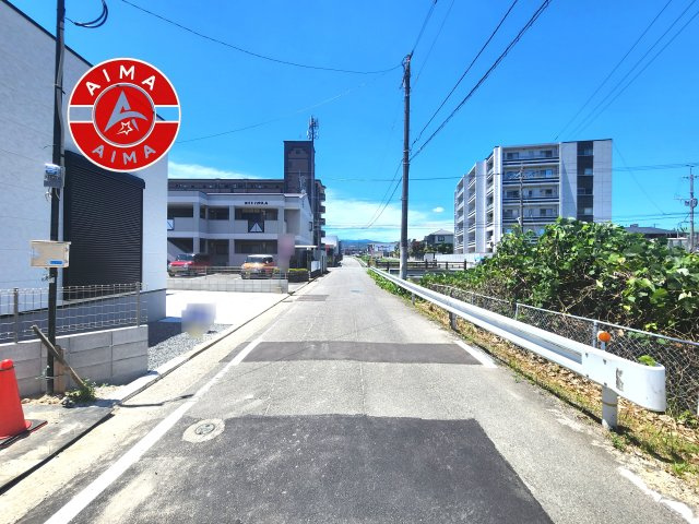 太宰府市大佐野1丁目第1-1棟（1号棟）　の外観|前面道路含む現地の写真です。