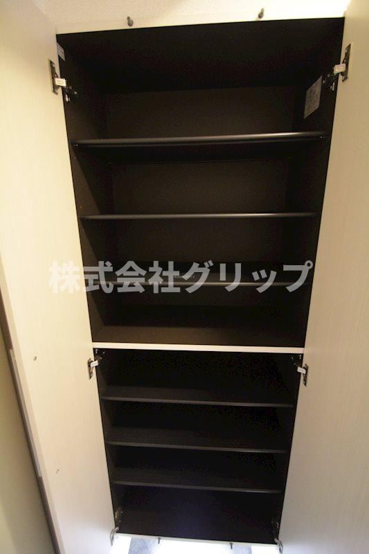 エルシェ横濱の収納