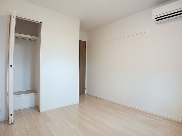 プラシード姫路の玄関
