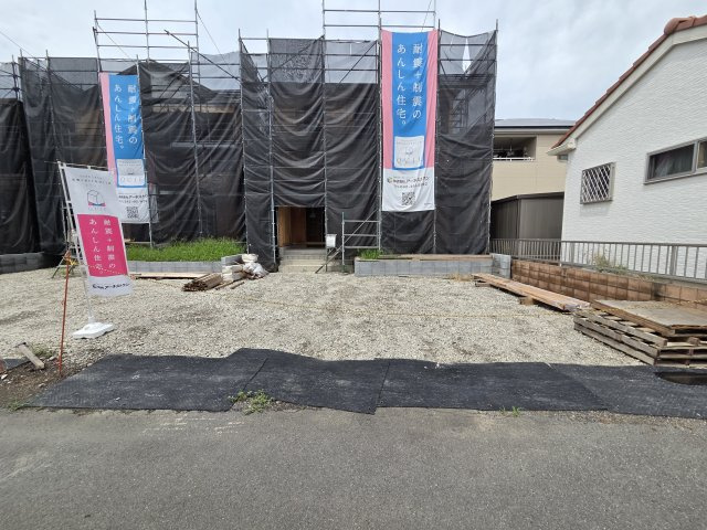 新築　太田市市場町第6　クレイドルガーデン　3号棟の駐車場|現地写真　駐車スペースは3台分可能です！

