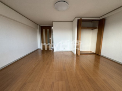 【洋室】 | 新小田ビル