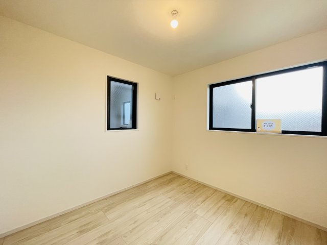 『八王子市新築戸建て』八王子市子安町2-28-22【仲介手数料無料】　４期の洋室|～仲介手数料無料☆八王子ひなた不動産～八王子市子安町　新築戸建て
