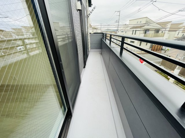 『八王子市新築戸建て』八王子市子安町2-28-22【仲介手数料無料】　４期のバルコニー|～仲介手数料無料☆八王子ひなた不動産～八王子市子安町　新築戸建て