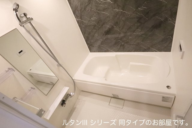 サンティエＮＡＧＡＩの浴室