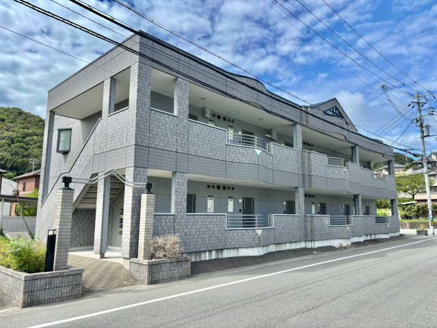 グランディーの外観