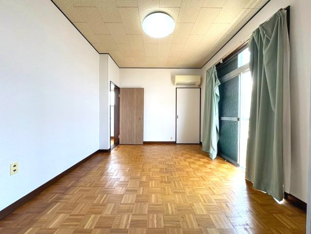 大宝戸建の洋室