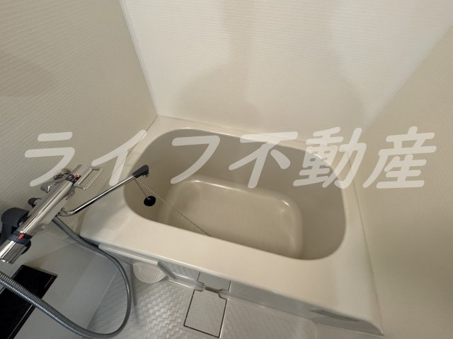 リヴェント玉造の浴室|コンパクトで使いやすいお風呂です