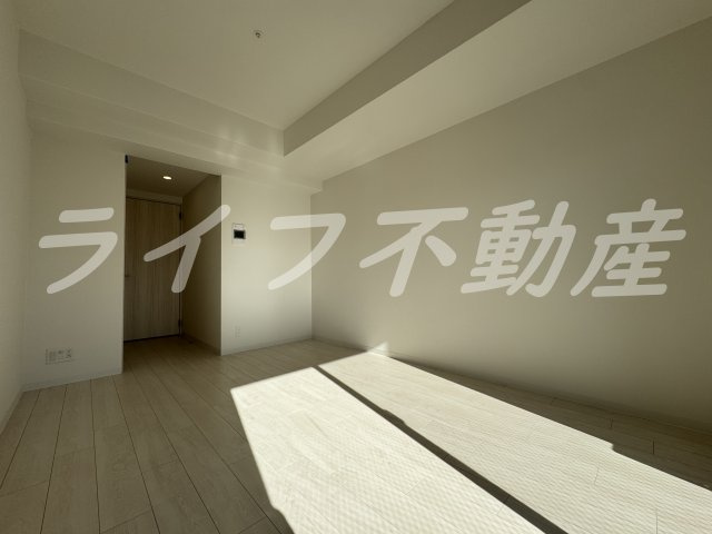 リヴェント玉造の洋室|使い勝手のいい洋室です
