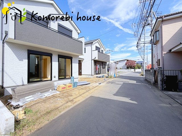 さいたま市見沼区堀崎町　新築一戸建て　ハートフルタウン　Bの前面道路含む現地写真