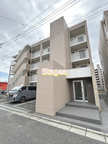 プレジールの外観