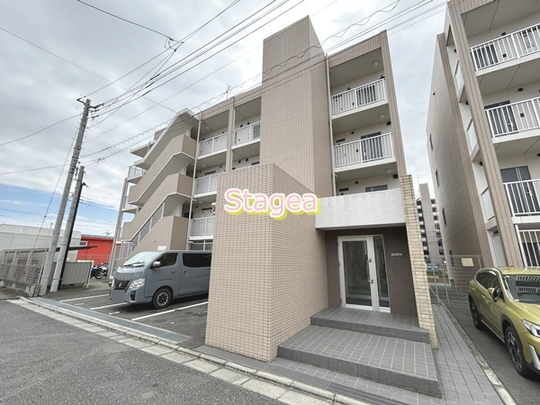 プレジールの外観