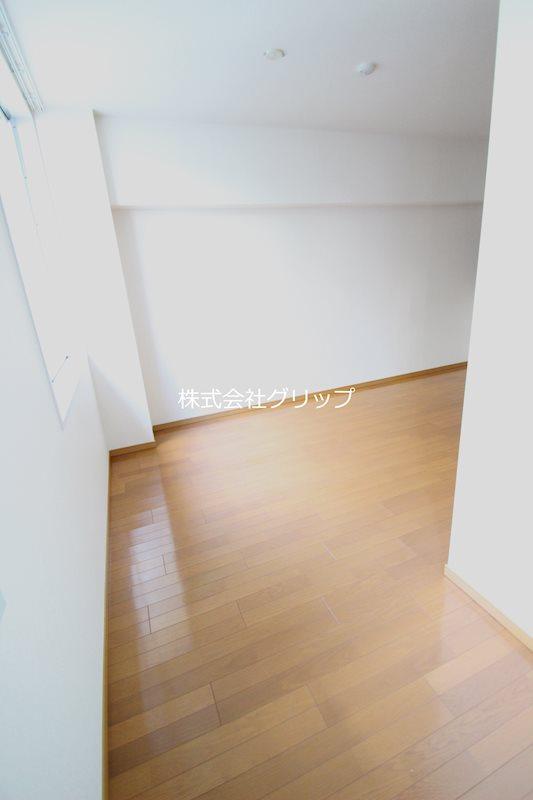 横浜市中区相生町４丁目の賃貸マンション
