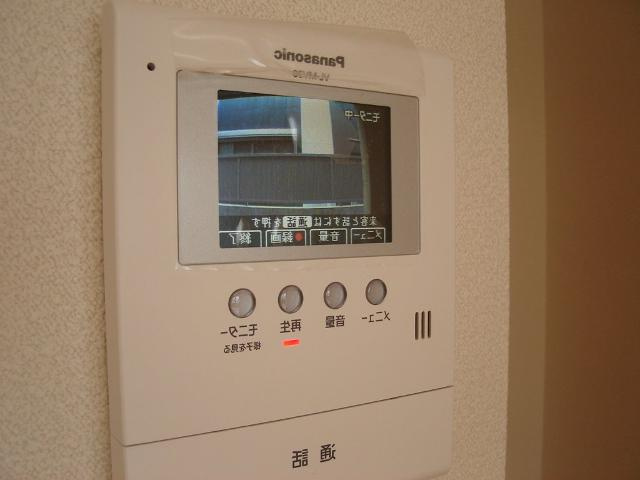 エデンの内装|カメラ付インターホン