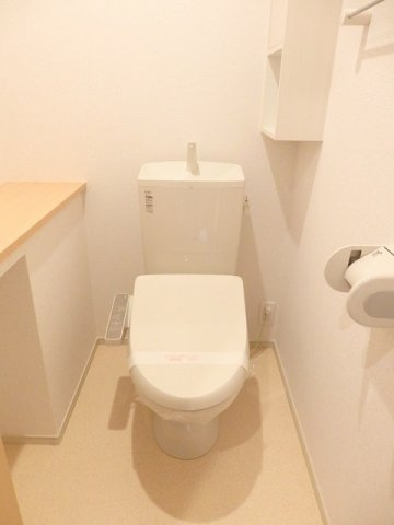 城泉タケノ　Ｂのトイレ|落ち着いたトイレです