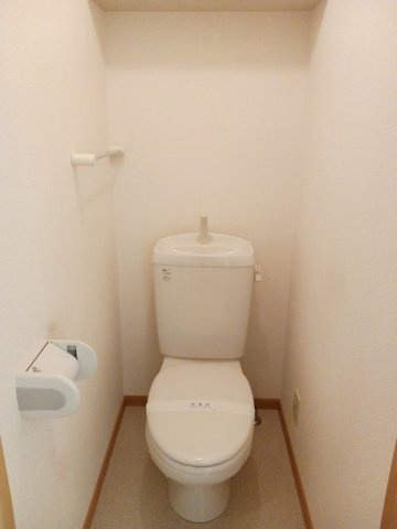 カーサ　エテルナのトイレ|トイレもきれいです