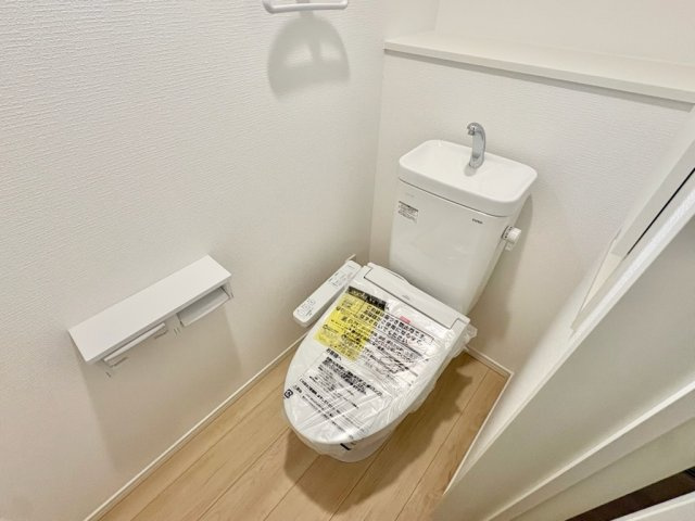 クレイドルガーデン和歌山市塩屋2号棟　新築戸建のトイレ