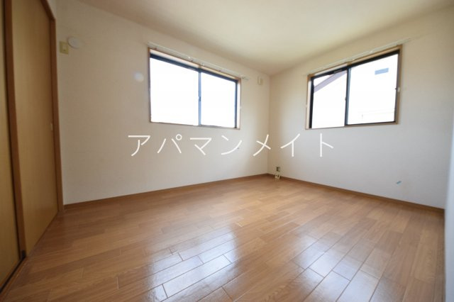 【洋室】 | ルミナス東戸塚 | 戸塚周辺ならアパマンメイトへＬｅｔｓ Ｇｏ ！