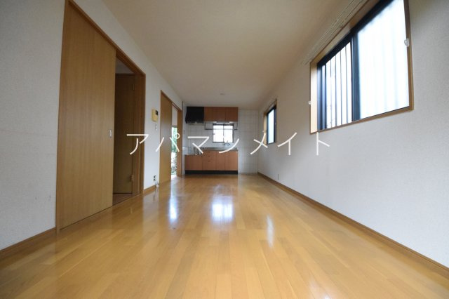 【居間・リビング】 | ルミナス東戸塚 | 角部屋です！