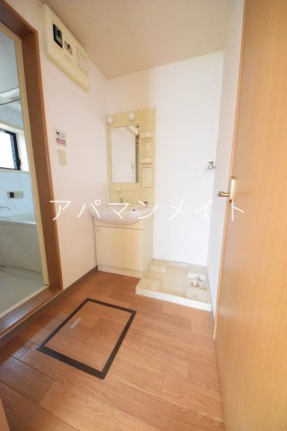 【設備】 | ルミナス東戸塚 | 室内洗濯機置場