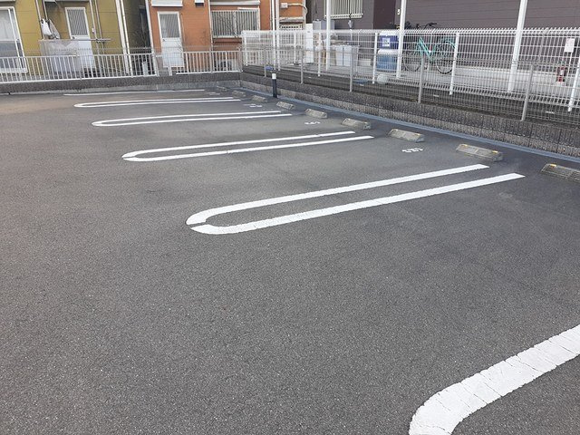 【駐車場】 | グリーンハイム | 駐車場完備です