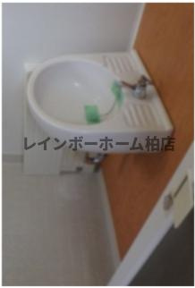 特典：仲介手数料が無料です!!の洗面所|忙しい朝には欠かせない洗面所です