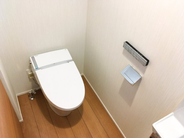 鈴鹿市野町南1丁目のトイレ|新築時