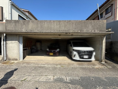 【駐車場】 | 鴨川市和泉　車庫付き　5DK