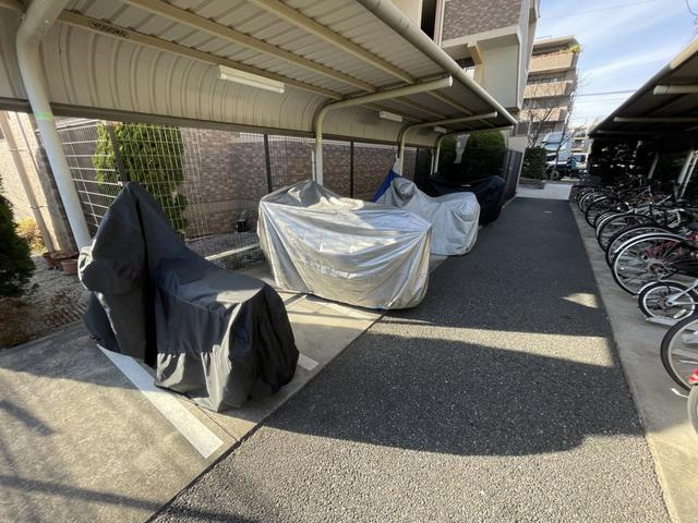 ファトーラ田園調布のその他共用部分|共用設備 バイク置場 