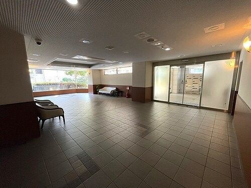 ライオンズステーションプラザ板橋・滝野川のロビー