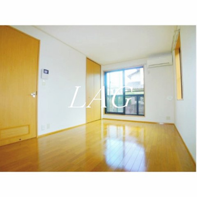 【居間・リビング】 | アイビーハイム | 洋室のお部屋です。