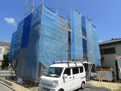 【外観】 | ブルーミングガーデン甲斐市富竹新田　1号棟 | 外はこのようになっています