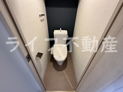 S-RESIDENCE緑橋駅前のトイレ|ゆったりとした空間のトイレです