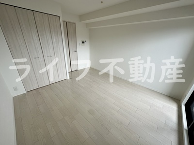 S-RESIDENCE緑橋駅前の居間・リビング|おしゃれなリビングです