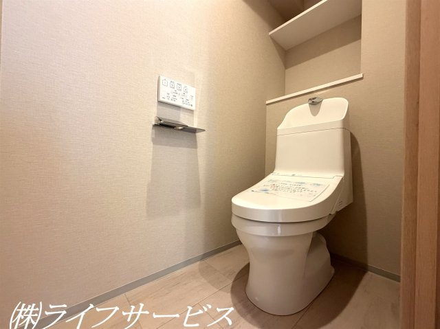 【トイレ】 | グローバル御幣島駅前 | 温水洗浄便座付トイレ