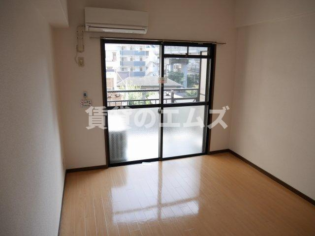 【洋室】 | アルティ博多駅南