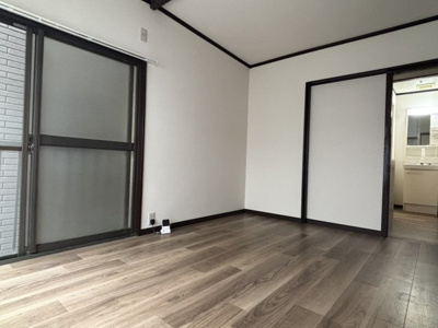 【洋室】 | 本一色1丁目戸建