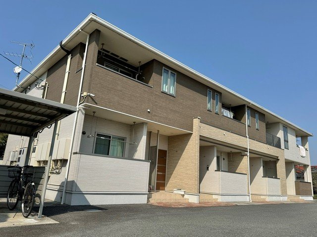 ノイエラントの外観