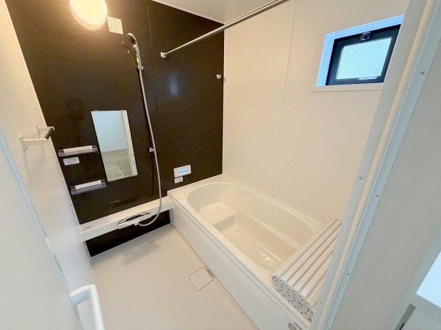 三郷市新和2丁目　新築戸建　全1棟の浴室|追焚・浴室乾燥機付きの快適なお風呂