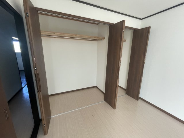パークサイドツクダの収納