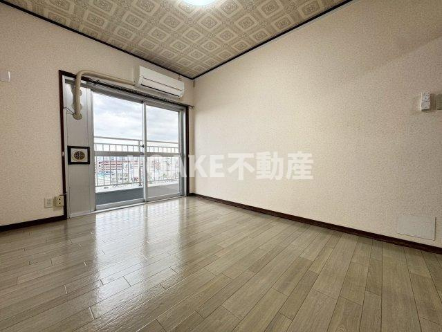 座間市相模が丘２丁目の賃貸マンションの居間・リビング