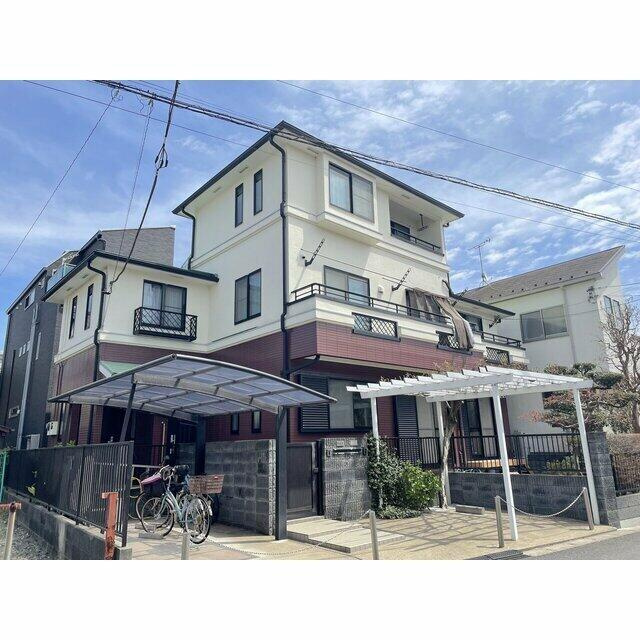 登戸新町戸建て１階部分の外観