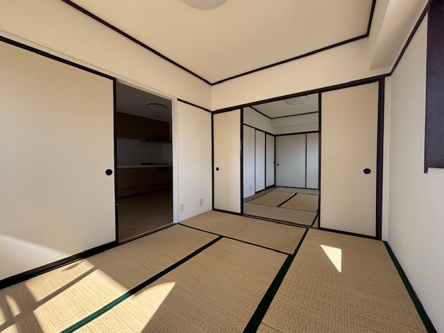 真栄マンション浮島の和室|南側和室
