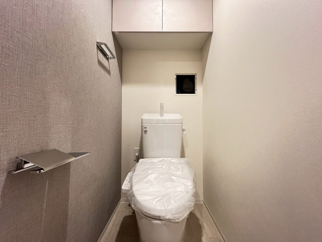 コンフォリア・リヴ博労町一丁目Qのトイレ