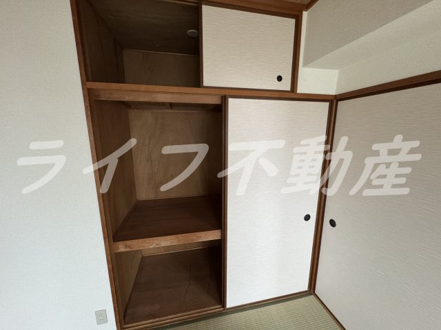 カサグランデ深江　仲介手数料無料の収納|こまごまとしたものを収納できそうですね