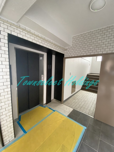 ノトスビルのその他