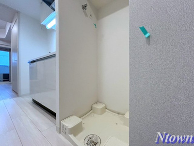 【設備】 | プレサンス広小路通葵 | 洗濯機置き場です。
